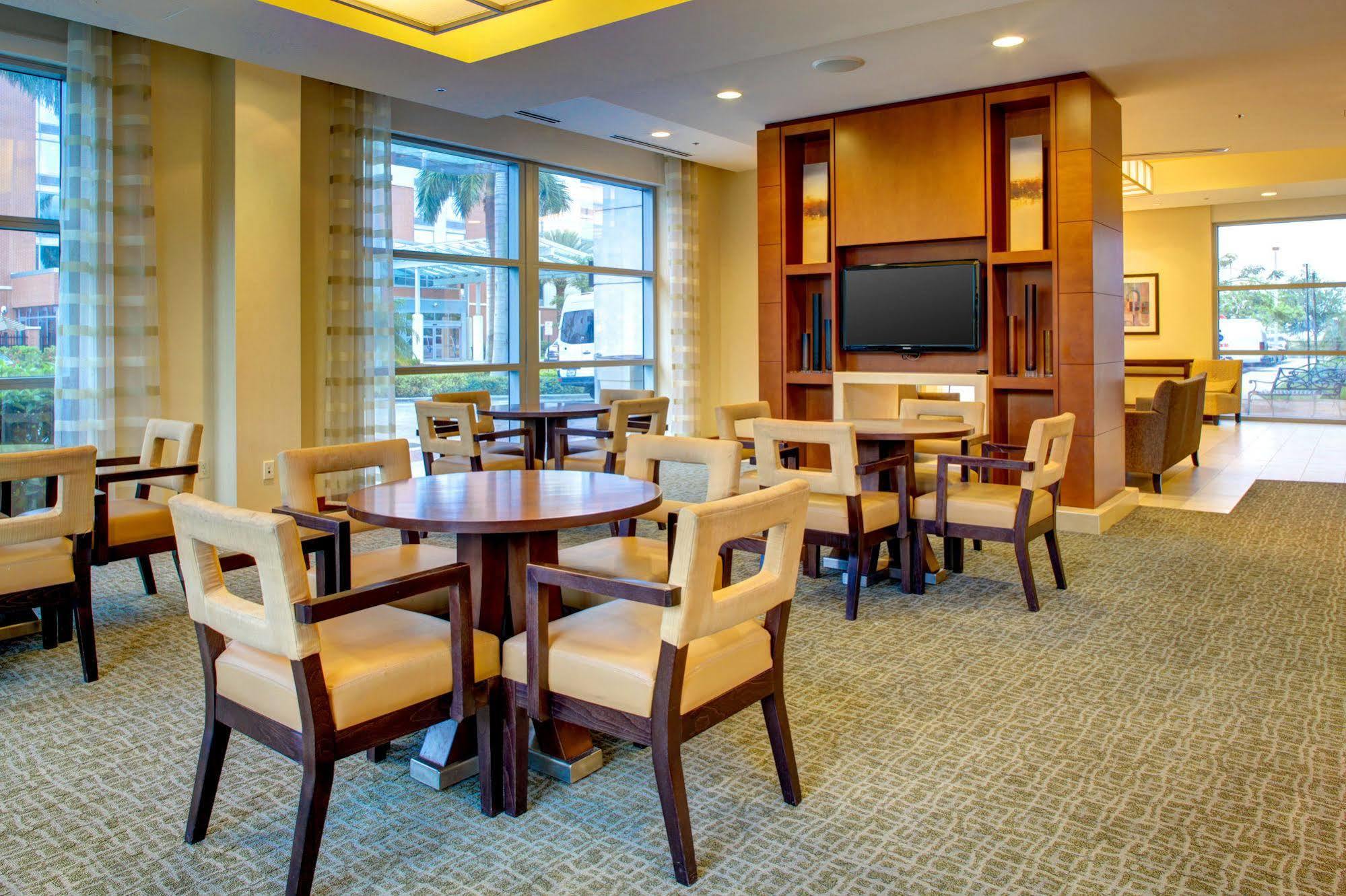 Hyatt House Fort Lauderdale Airport/Cruise Port Dania Beach Εξωτερικό φωτογραφία