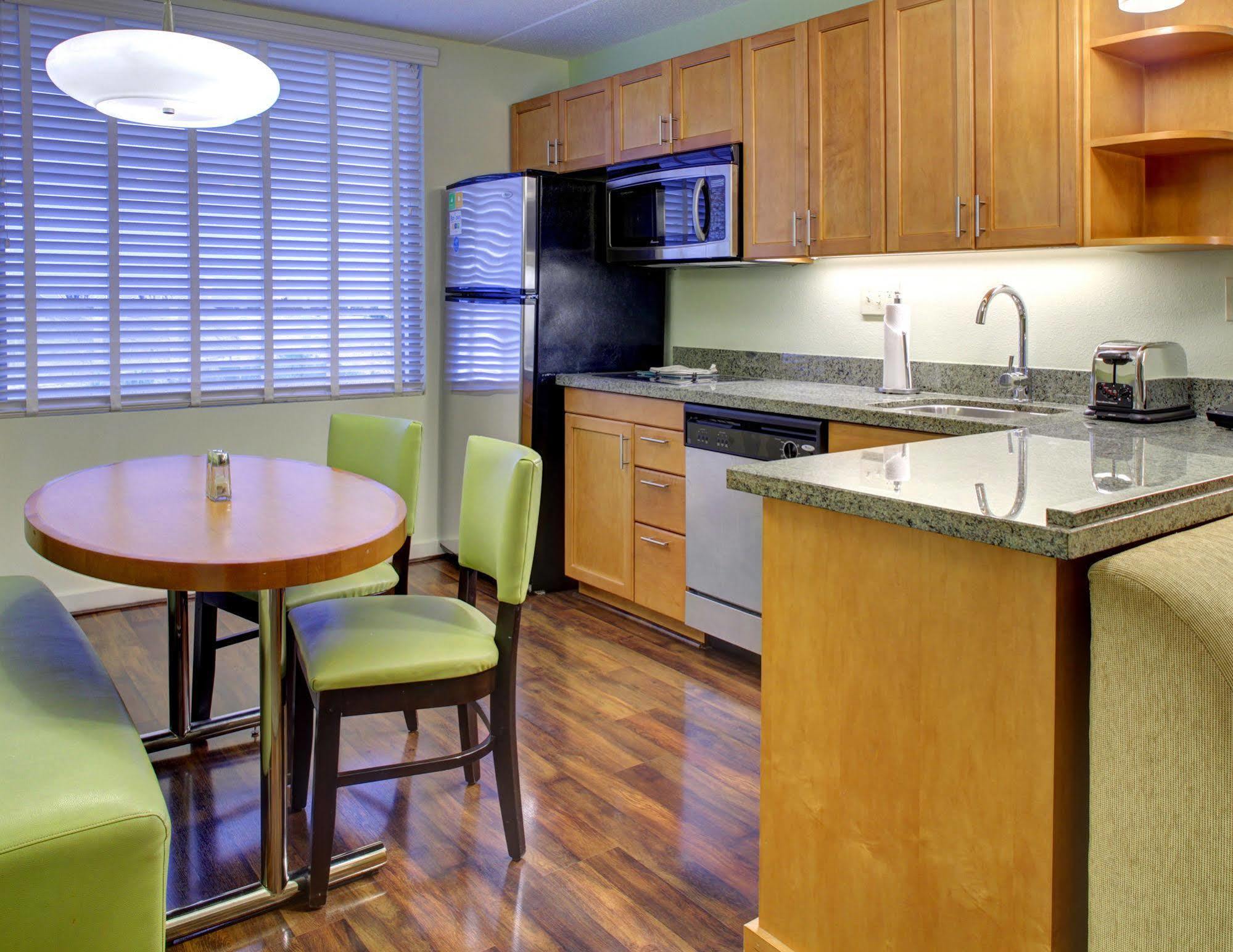 Hyatt House Fort Lauderdale Airport/Cruise Port Dania Beach Εξωτερικό φωτογραφία